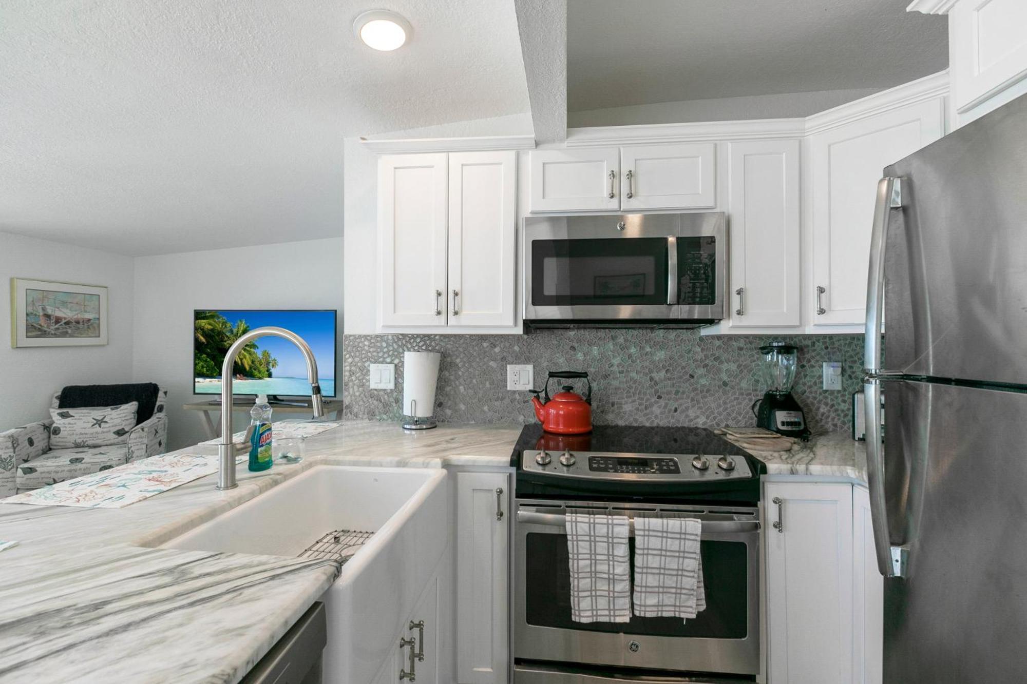 Beach Dreams Resort Bradenton Beach Bagian luar foto